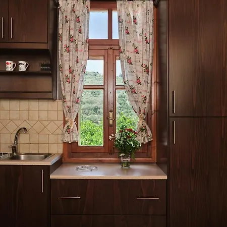 Batilas Garden House Apartment *
