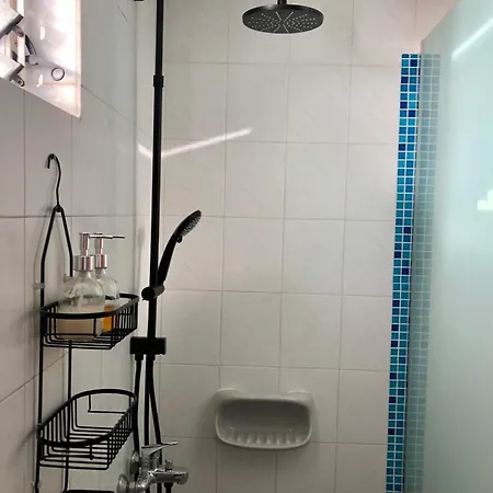 Batilas Garden House Apartment